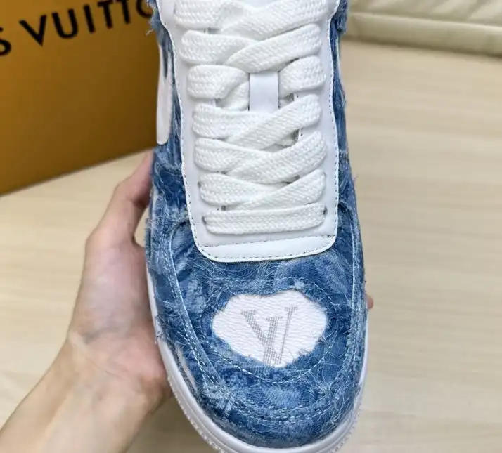 hype Louis Vuitton Sneakers