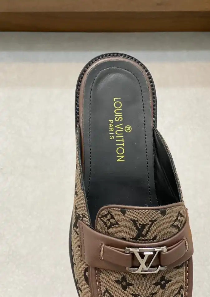 hype LV Slippers