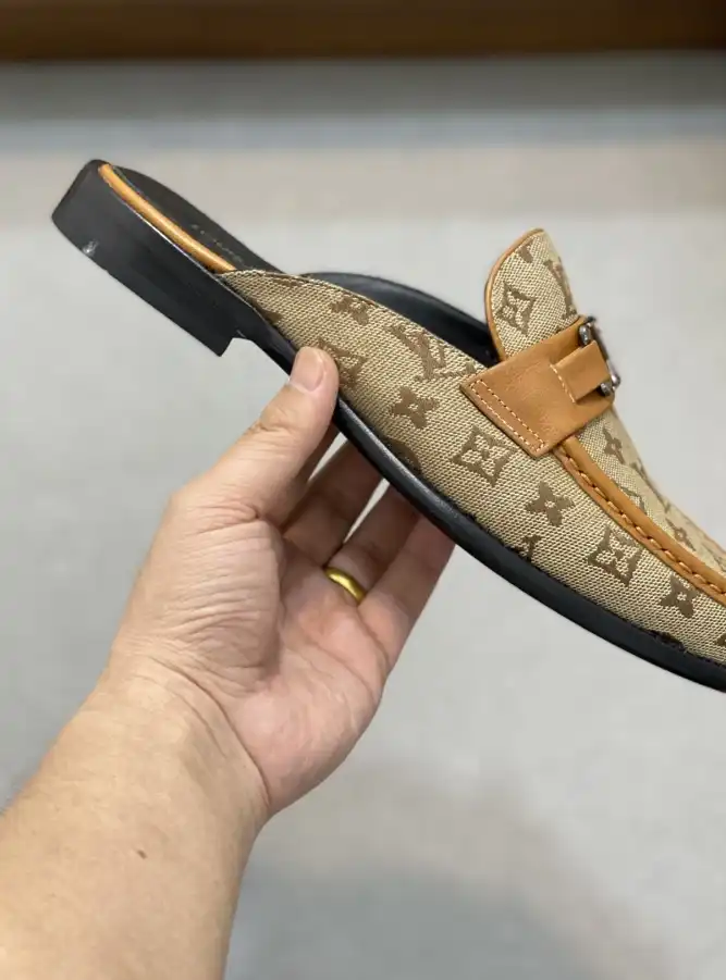 hype LV Slippers