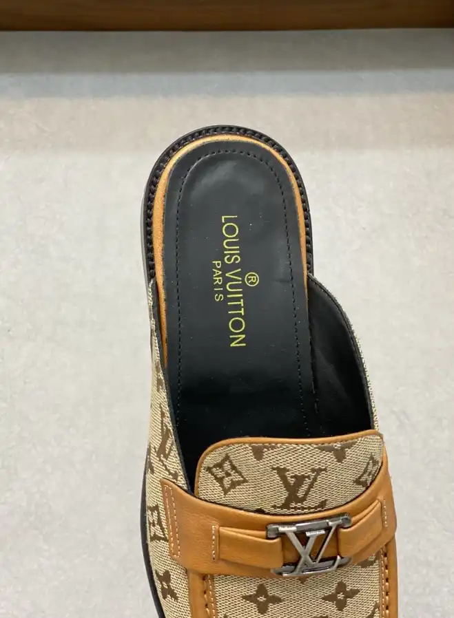 hype LV Slippers