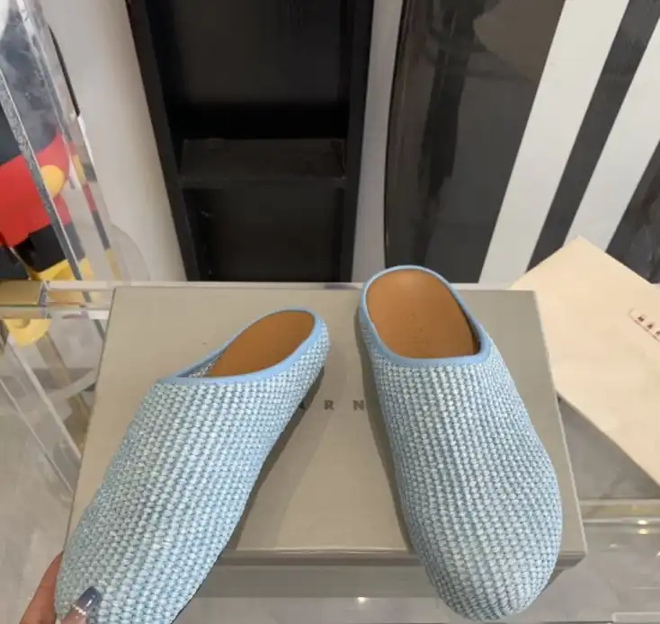 hype Other Slippers