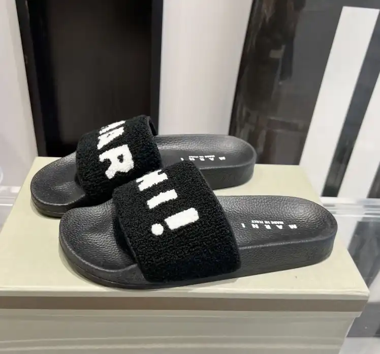 hype Other Slippers