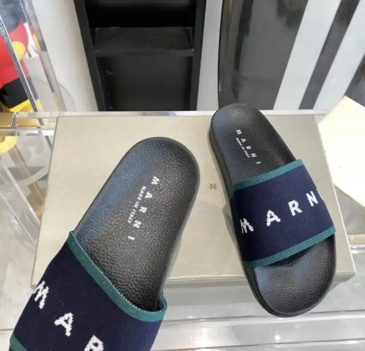 hype Other Slippers