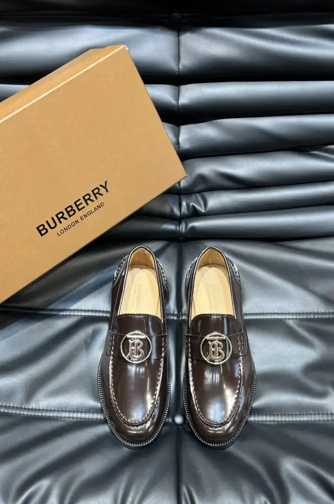 hype Burberry Leather Shoes