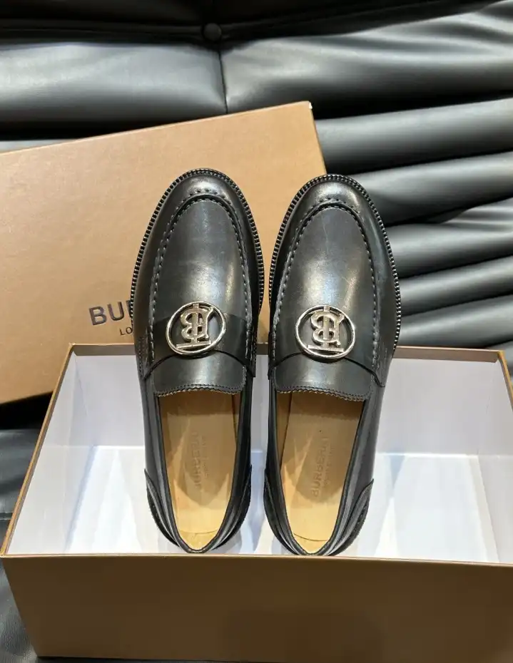 hype Burberry Leather Shoes