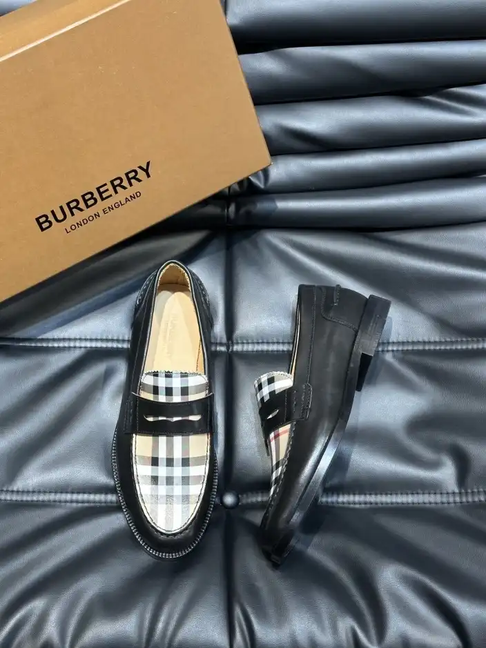 hype Burberry Leather Shoes