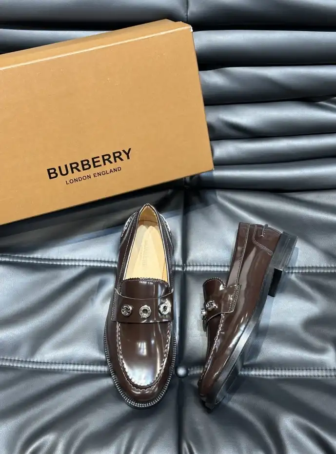 hype Burberry Leather Shoes