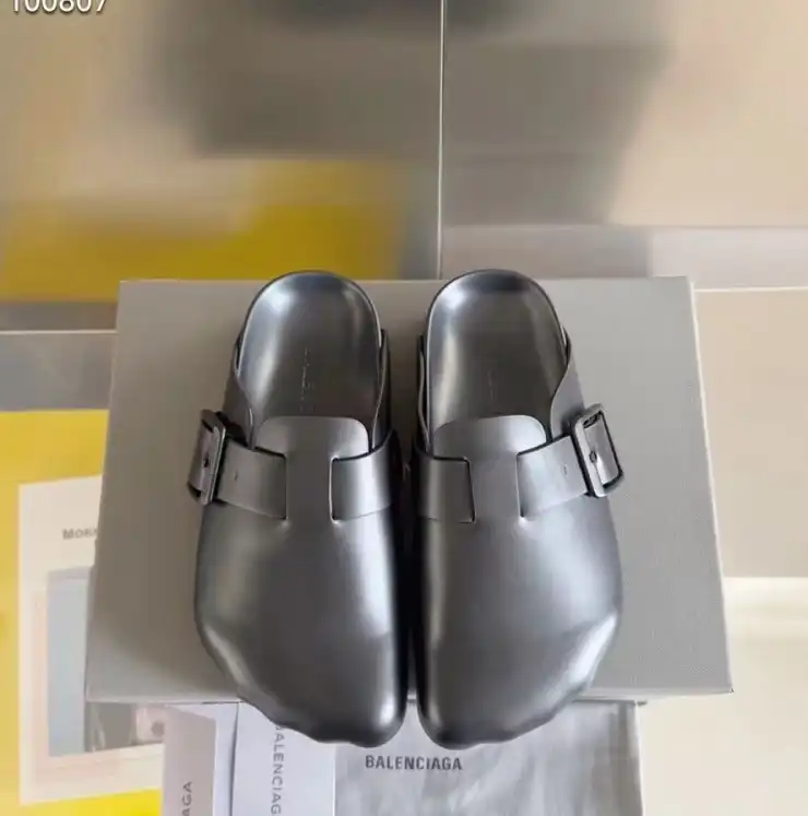 hype Balenciaga Slippers