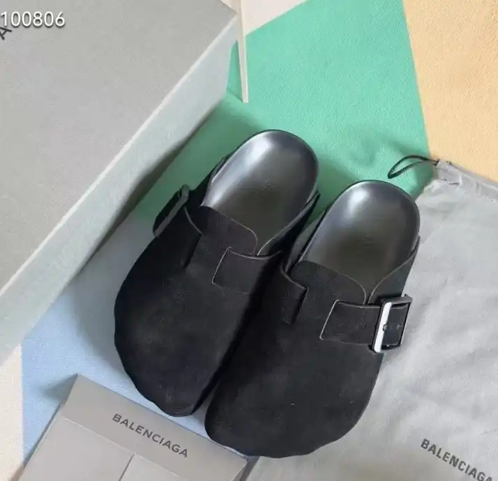 hype Balenciaga Slippers