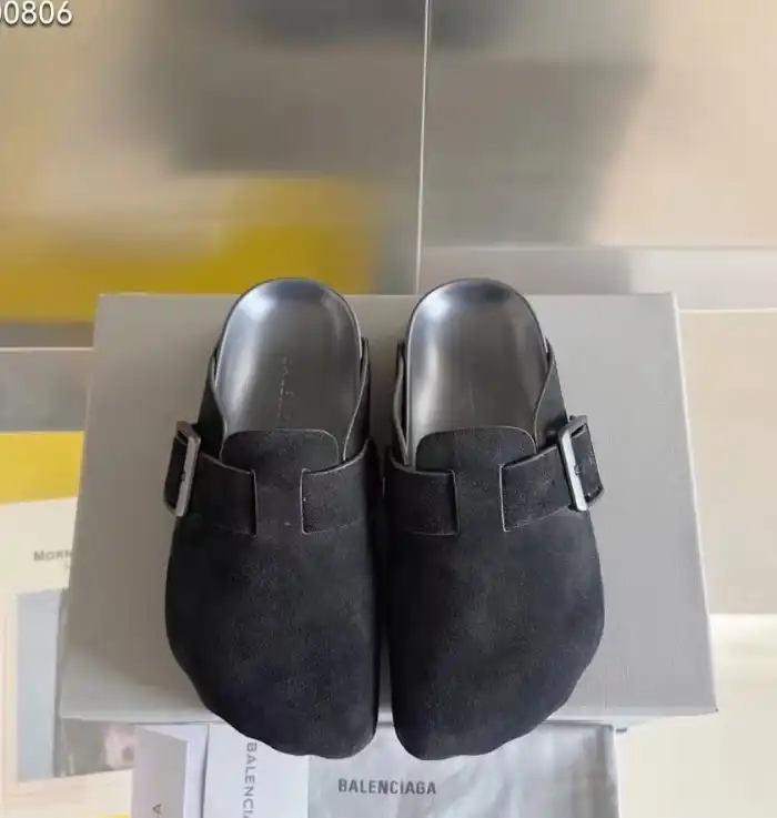 hype Balenciaga Slippers