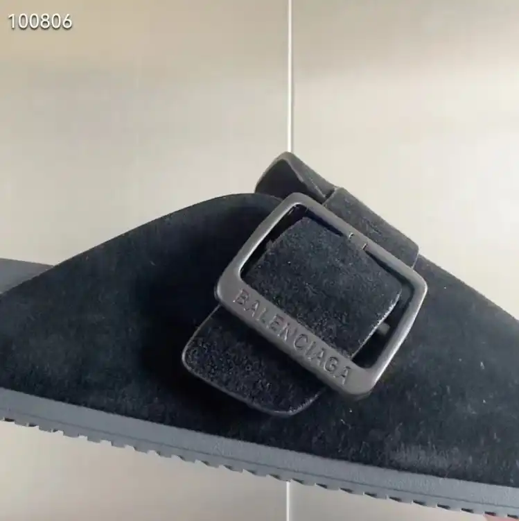 hype Balenciaga Slippers