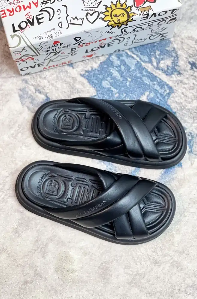 hype Dolce & Gabbana Slippers