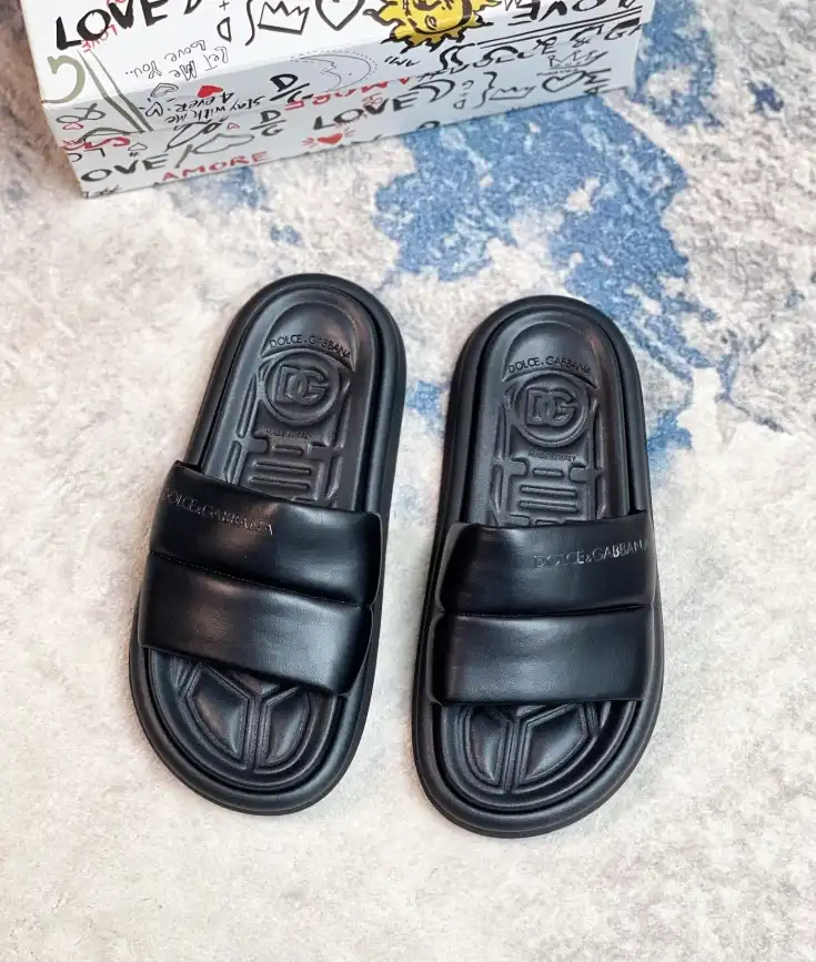 hype Dolce & Gabbana Slippers