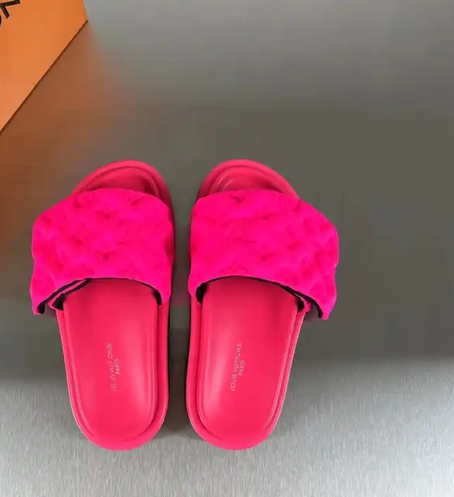 hype LV Slippers