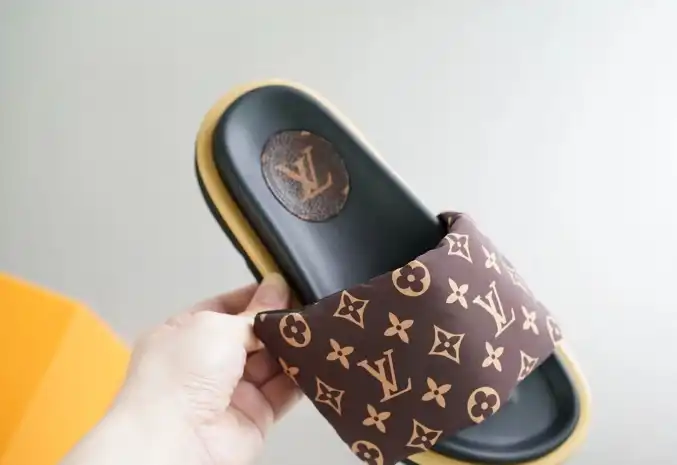 hype LV Slippers