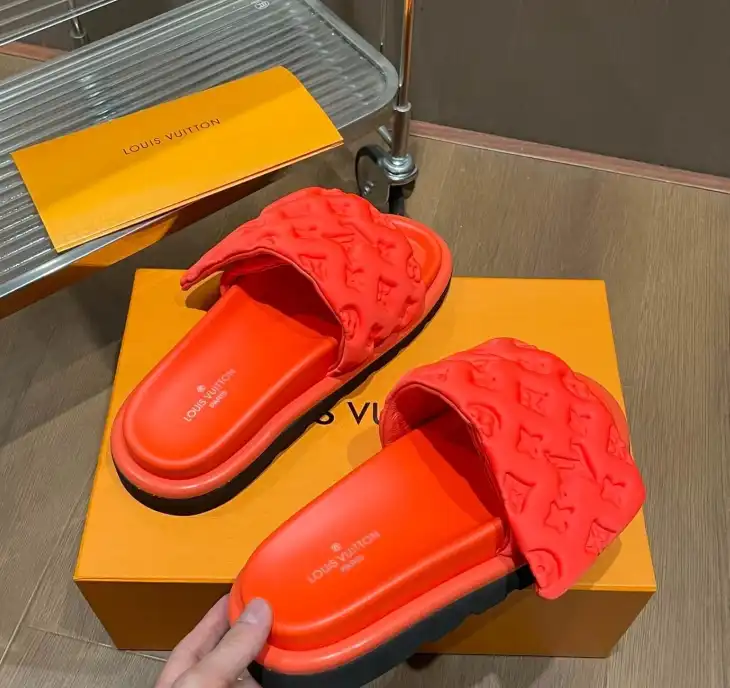 hype LV Slippers