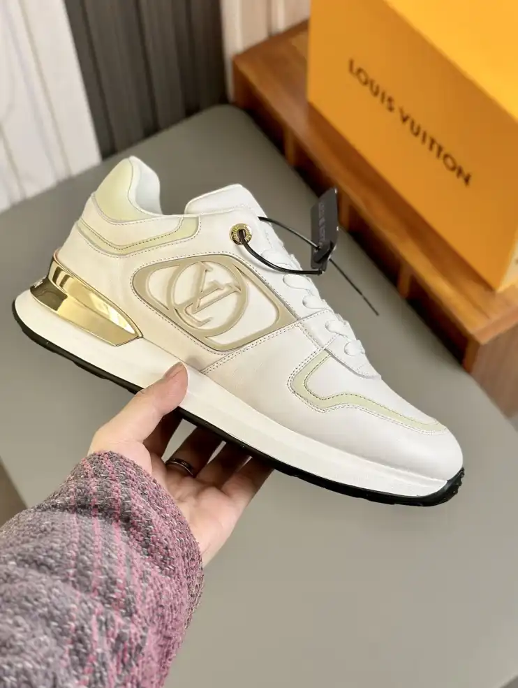 hype Louis Vuitton Sneakers