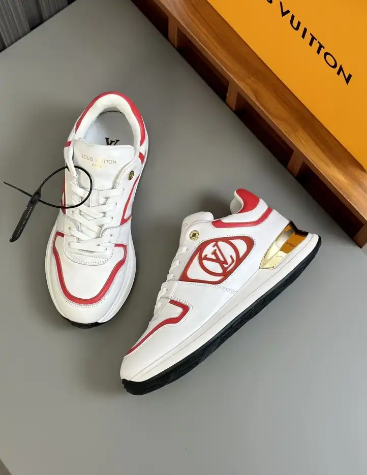 hype Louis Vuitton Sneakers