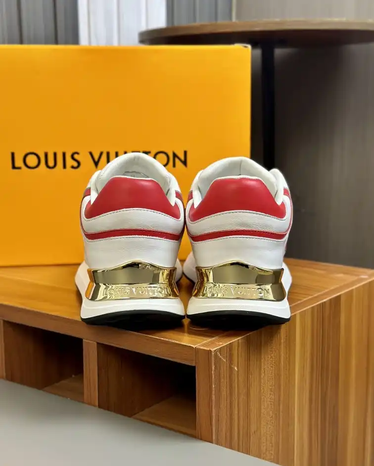 hype Louis Vuitton Sneakers