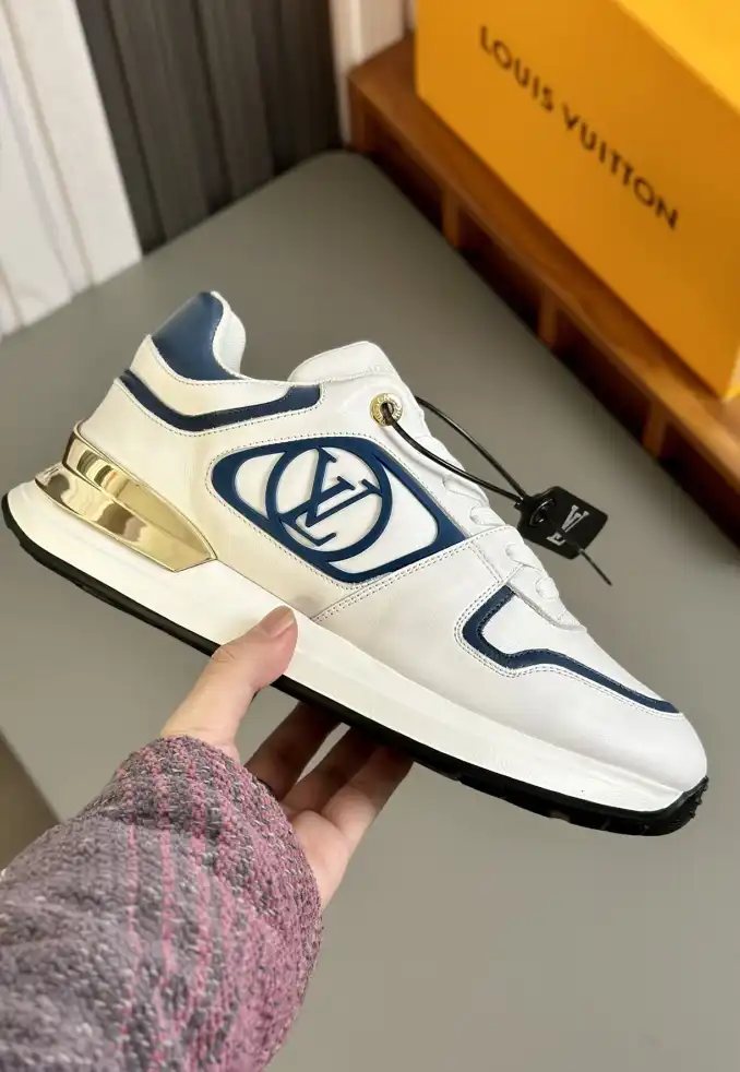 hype Louis Vuitton Sneakers