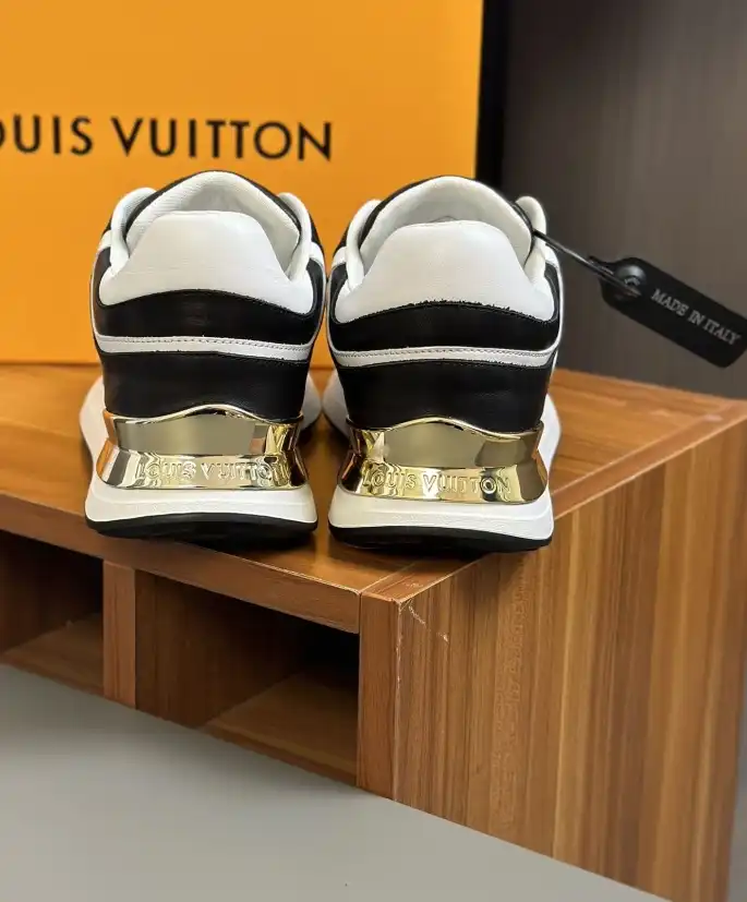 hype Louis Vuitton Sneakers