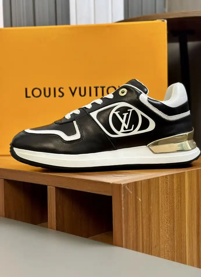 hype Louis Vuitton Sneakers