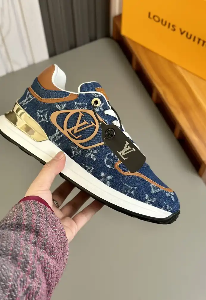 hype Louis Vuitton Sneakers