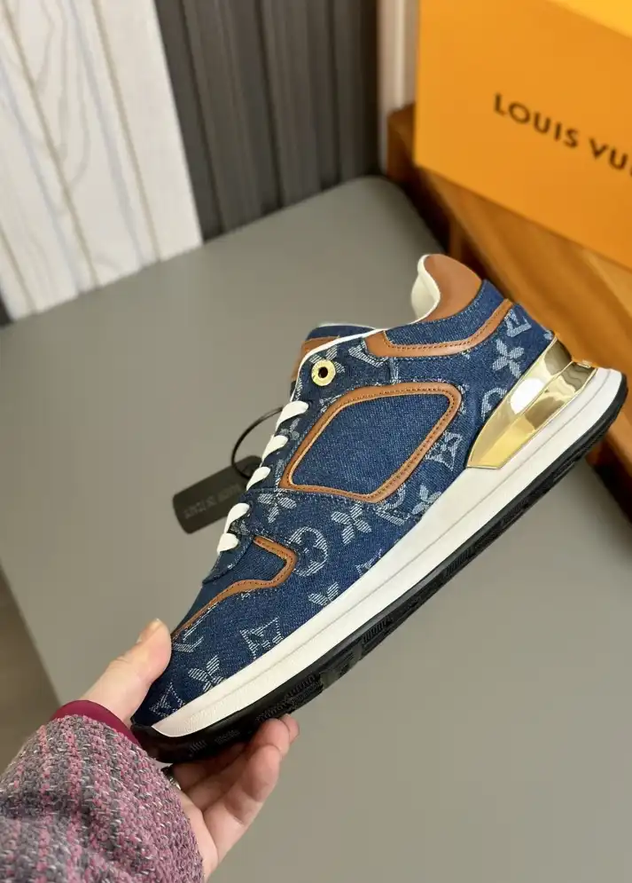 hype Louis Vuitton Sneakers