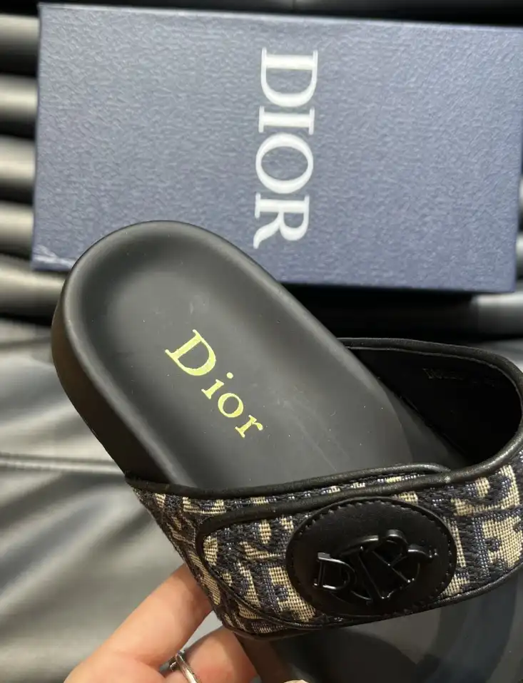 hype Christian Dior Slippers