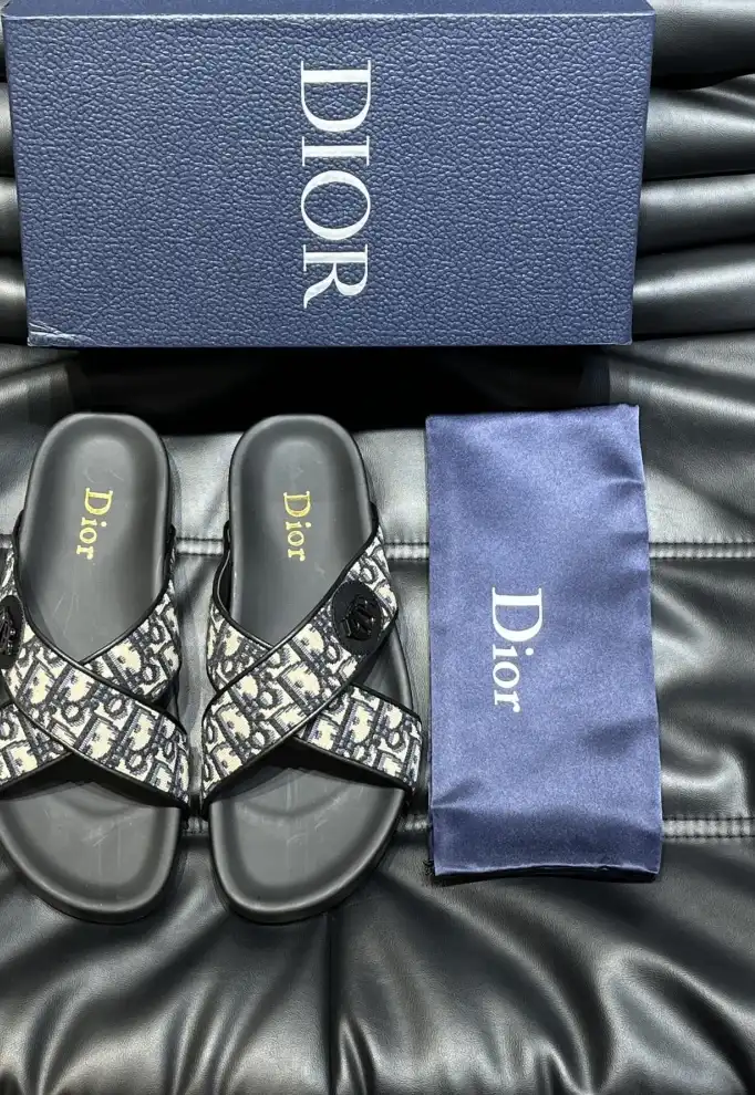 hype Christian Dior Slippers