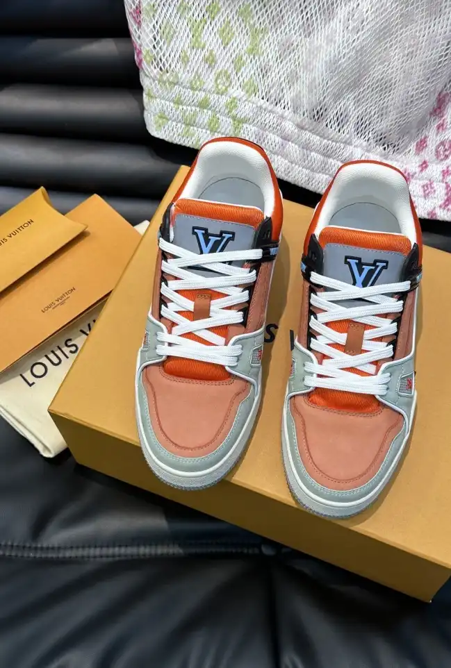 hype Louis Vuitton Sneakers