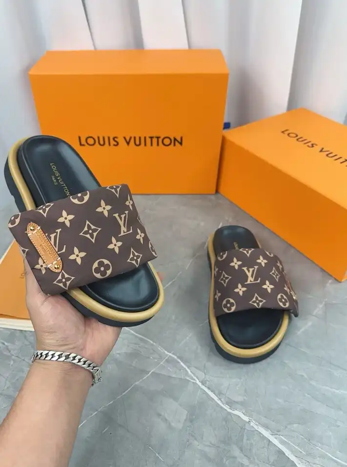 hype LV Slippers