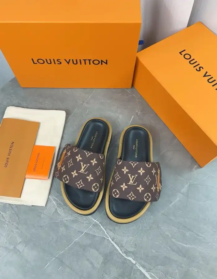 hype LV Slippers