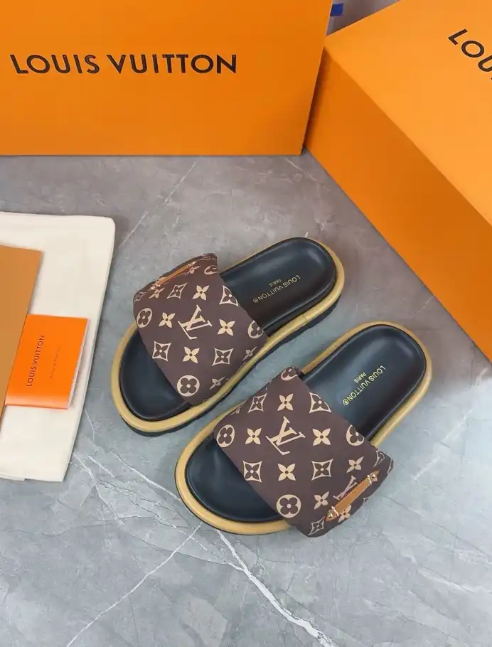 hype LV Slippers