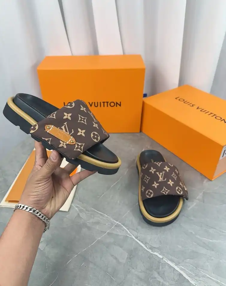 hype LV Slippers