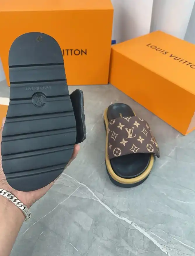 hype LV Slippers