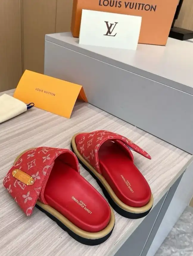 hype LV Slippers