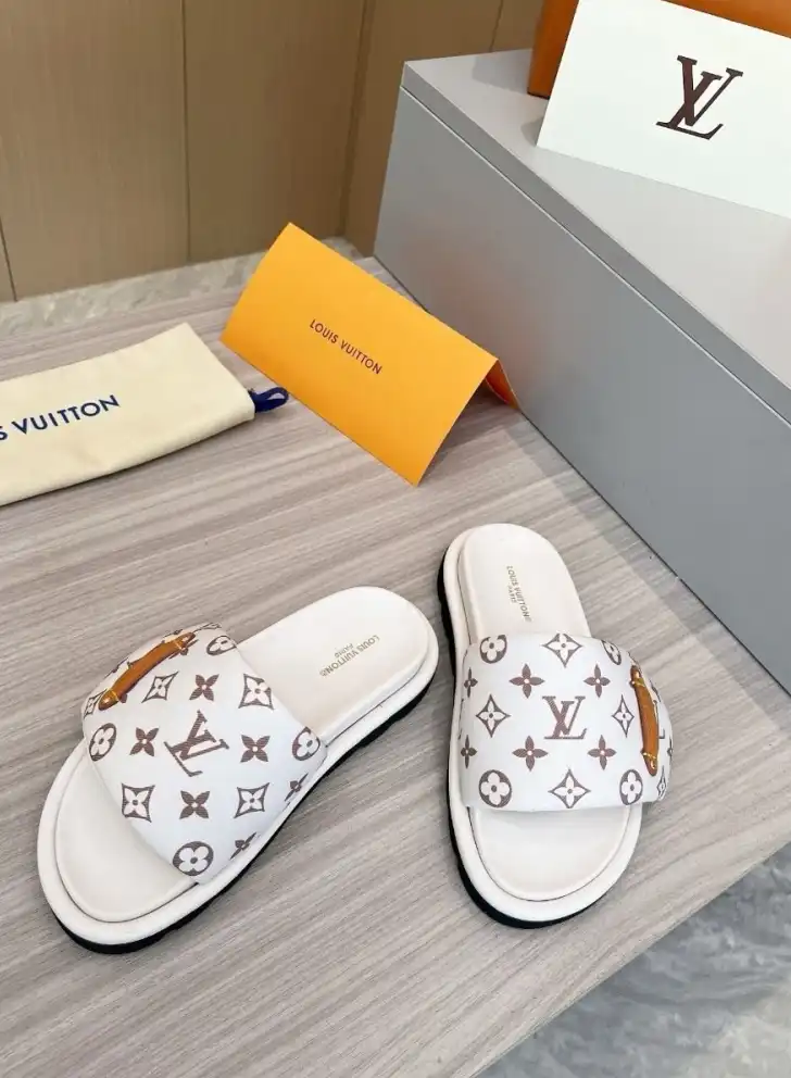 hype LV Slippers