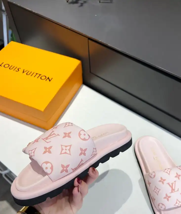 hype LV Slippers