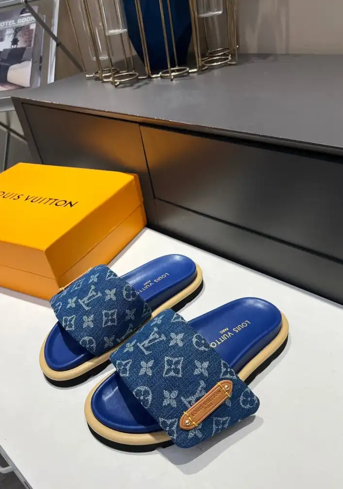 hype LV Slippers