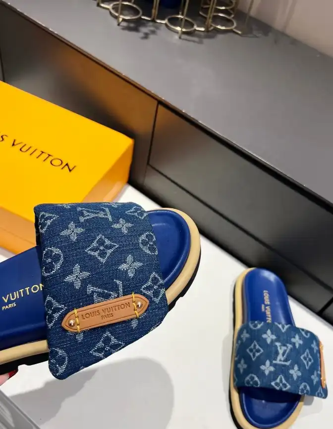 hype LV Slippers