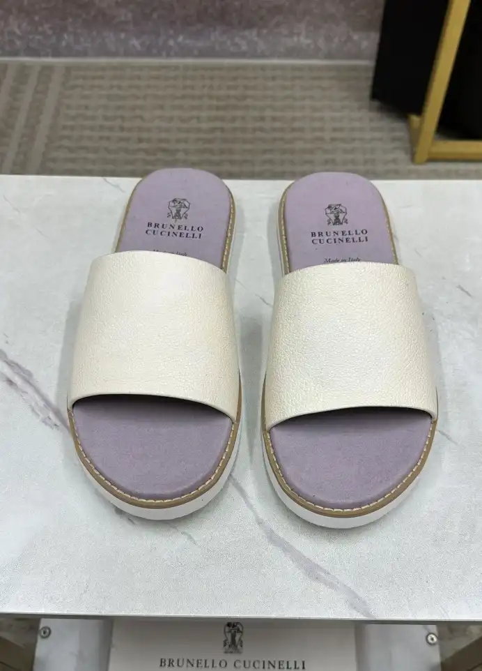 hype Brunello Cucinelli Slippers