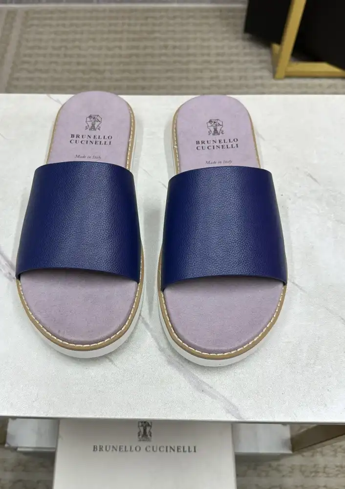 hype Brunello Cucinelli Slippers