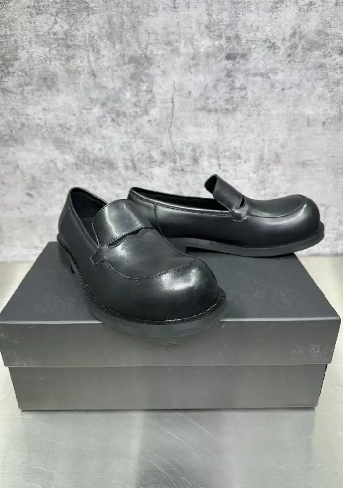 hype Prada Leather Shoes