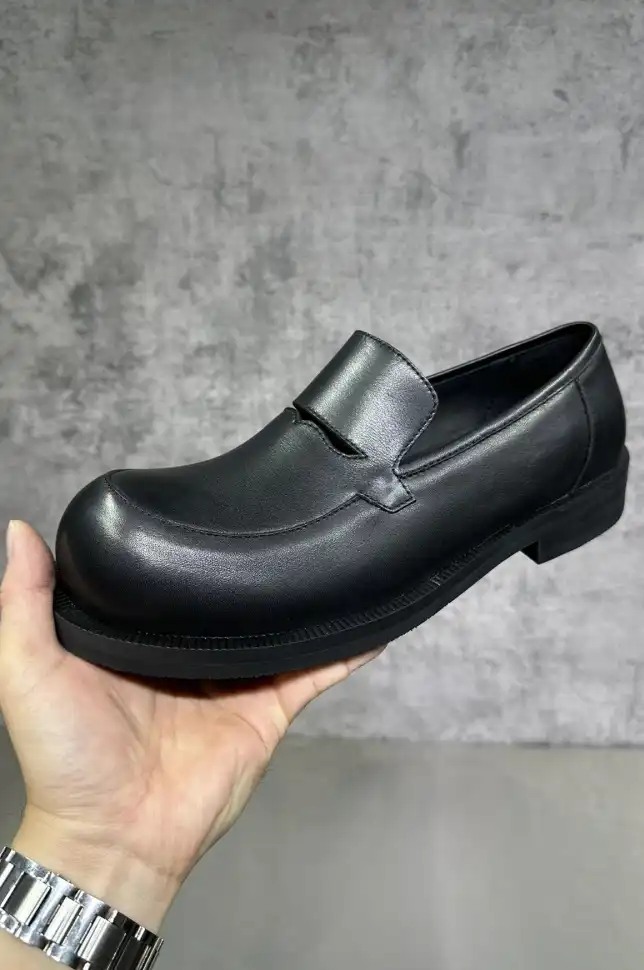 hype Prada Leather Shoes