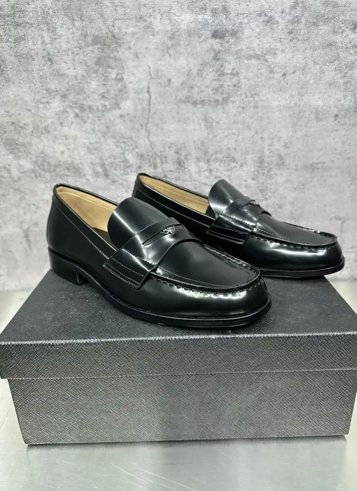 hype Prada Leather Shoes