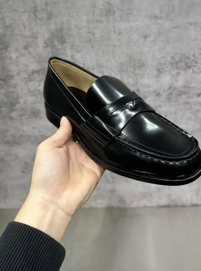 hype Prada Leather Shoes