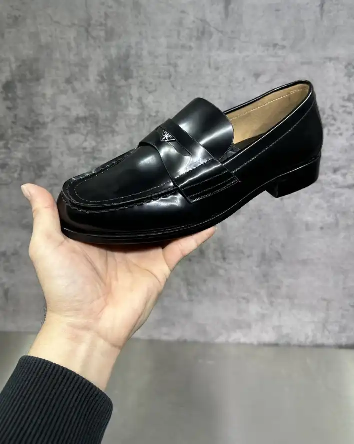 hype Prada Leather Shoes