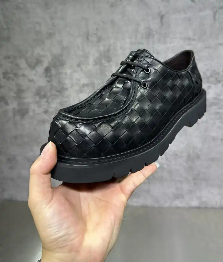 hype Bottega Veneta Leather Shoes