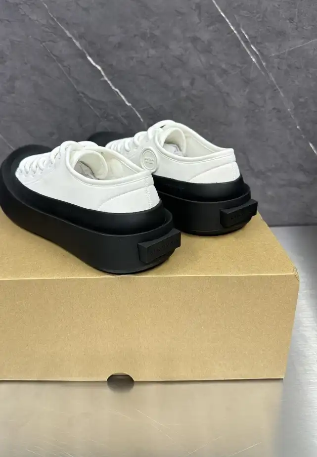 hype Gucci Sneakers